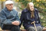 «Жить чуть-чуть впроголодь» - Онищенко дал советы российским пенсионерам