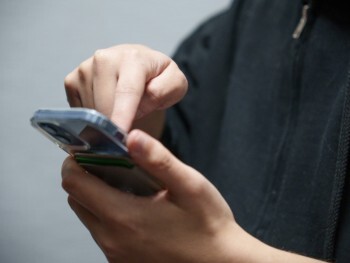 Знакомства по-новому: ЛДПР запустила Telegram-бот «Обоюдно» — без фейков, но с идеологией