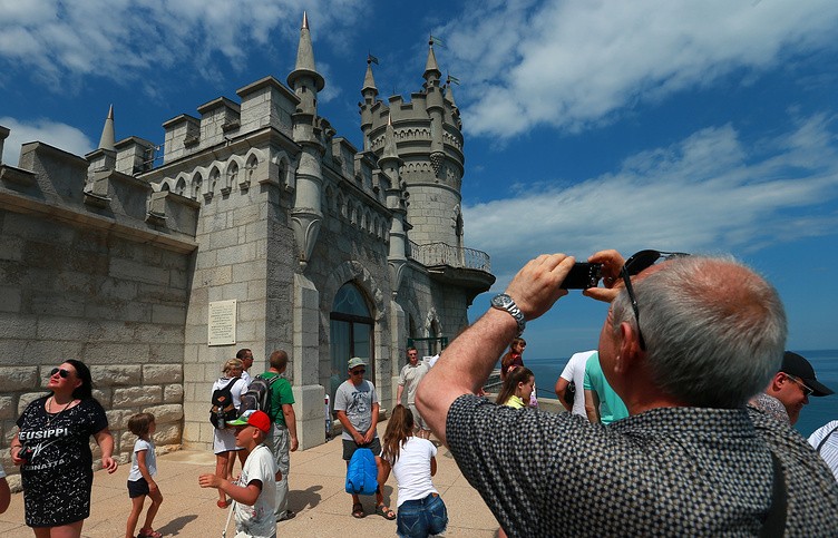 Крым и Сочи лидируют в рейтинге российских курортов  