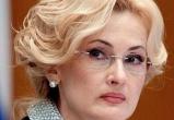 Депутат Ирина Яровая предложила сажать пожизненно за разврат с детьми до 12 лет 