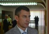Депутат Архоблсобрания Дятлов удивил коллег незнанием хоккея в Коряжме