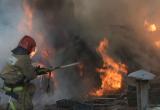В Архангельской области огнем повреждено три гаража