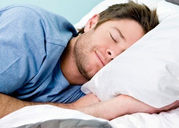 Как противостоять коронавирусу при помощи сна? Советы сомнолога