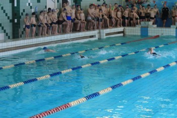 В Котласе прошли областные соревнования по плаванию