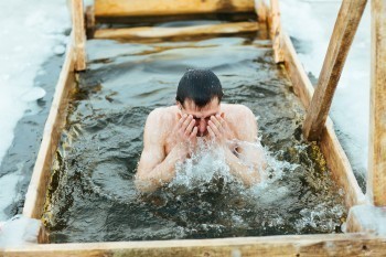 Крещенские купания отменили из-за коронавируса в Коряжме 