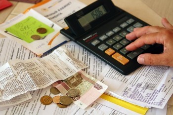 Получение субсидий на оплату услуг ЖКХ предложили упростить в Минтруда РФ