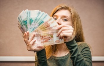 Архангельскстат заявил о том, сколько зарабатывают в среднем жители области