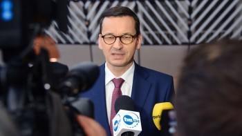 Премьер-министр Польши предложил ввести санкции против всех членов «Единой России»