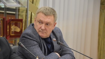 Архангельского единоросса исключили из фракции в областном собрании депутатов