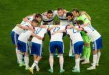 Все футбольные клубы и сборные России отстранены от европейских соревнований на ближайший год