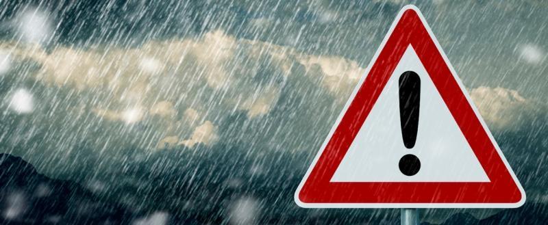 Внимание! МЧС объявило штормовое предупреждение на вторую половину субботы