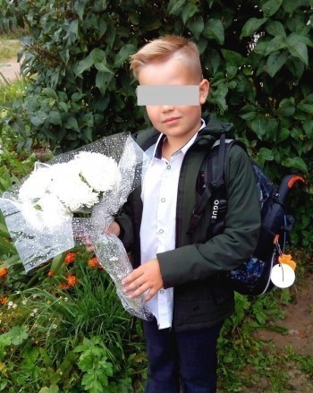 Мальчик из Приводина, которому ампутировали руку после нападения собаки, находится в коме
