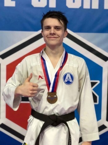 Житель Коряжмы стал бронзовым призером международных соревнований по каратэ