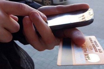 Коряжемский подросток украл больше 30 тысяч рублей с чужих банковских карт