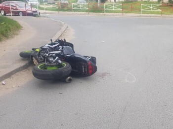 За 24 часа на дорогах Поморья пострадали двое мотоциклистов