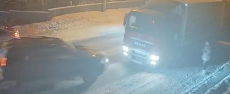 Стоп-кадр из видео Госавтоинспекции Архангельской области.