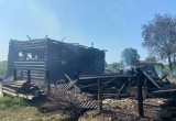 В Поморье после пожара в деревянном доме обнаружены тела двух мужчин