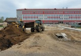 Будущему поколению — современную школу: в Няндоме возобновлено строительство учебного центра XXI века